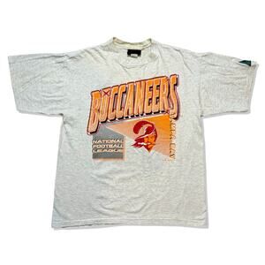 Vintage 90s Y2K 1992 NFL Tampa Buccaneers T-Shirt Size Medium